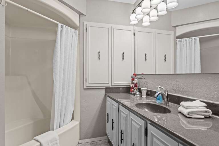 Bathroom 1 Bathroom 1