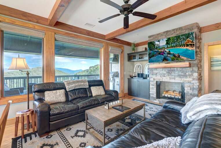 Chalakee Lodge CH3 Echota NC 3 Bedroom Vacation Condo for Rent