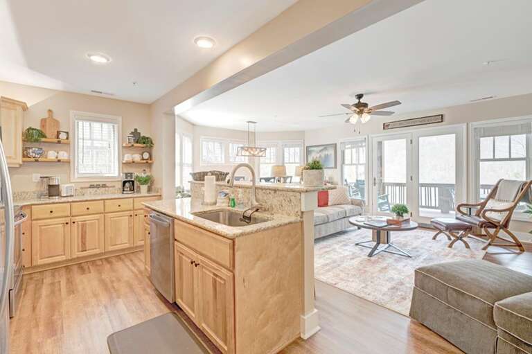 Wintergreens R910 2 Bedroom Vacation Home For Rent Echota on the Ridge NC