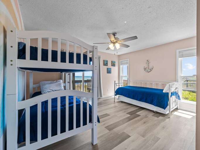 1st Level Bunk - Daybed and Trundle