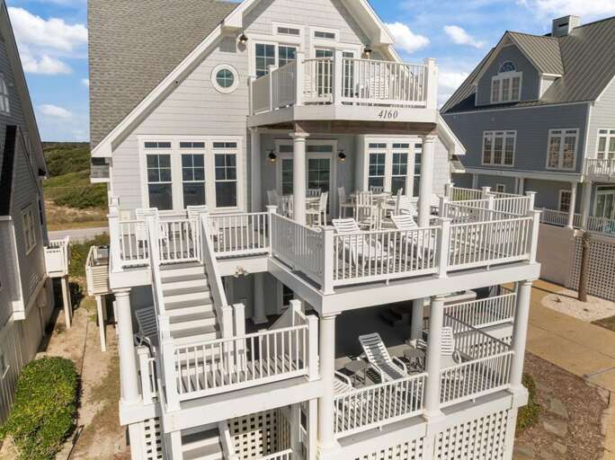 Three Levels of Decks - Comfortable Seating