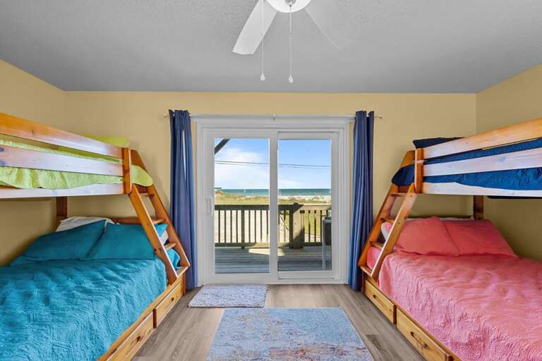 Pyramid Bunks - 2 Twins over Fulls