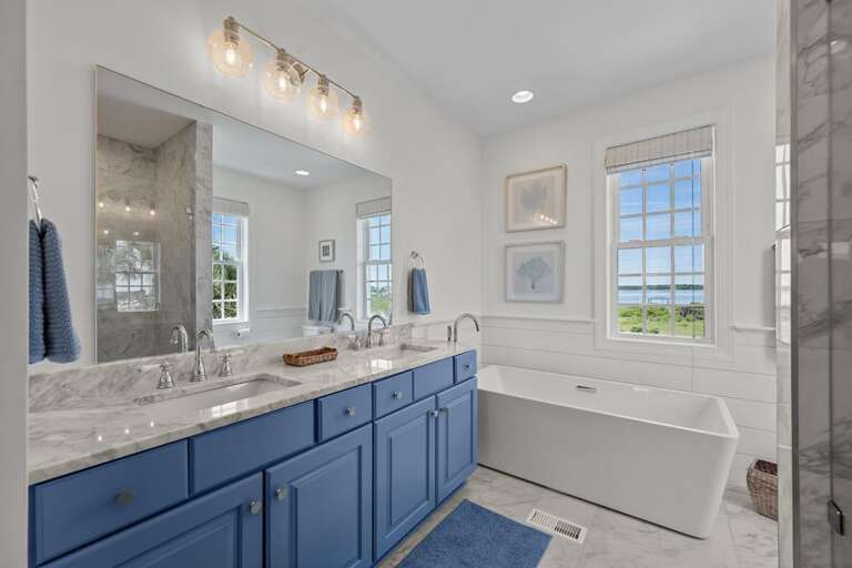 Private Master Bath - Free Standing Soaking Tub