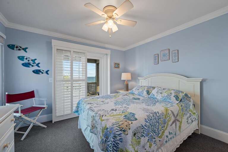 Bedroom 5 - Oceanfront - Queen Bed