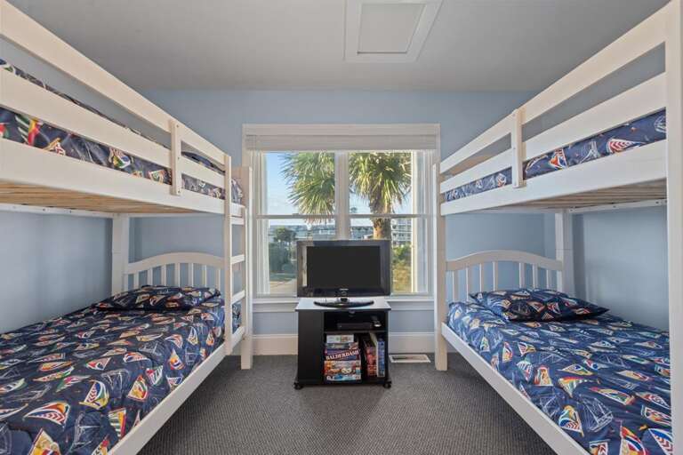 Bedroom 4 - Bunk Room - 4 Twins