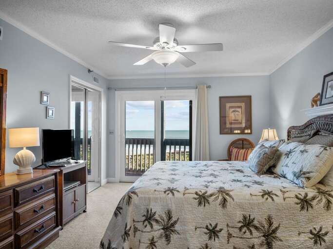 Master Bedroom - Oceanfront Balcony Access