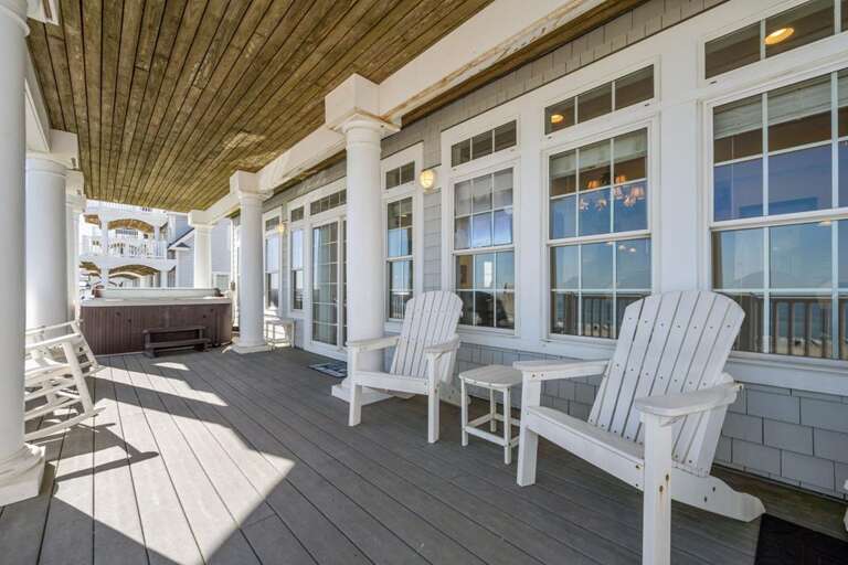 Covered Porch with Hot Tub