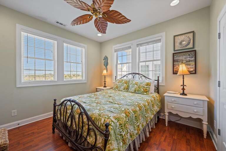 Bedroom 5 - Queen Bedroom or Living Room Level