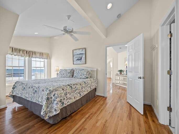 King Bedroom 2 - Great Ocean Views