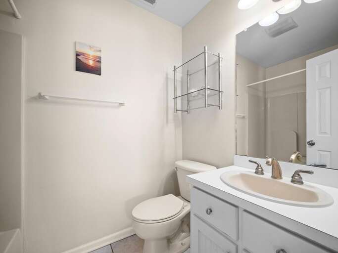 Private Bath for Upstairs King Bedroom 2