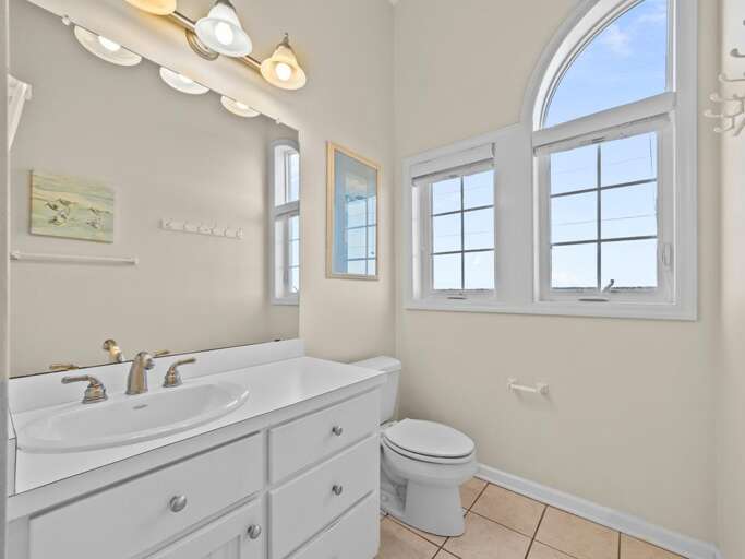 Upstairs Full Bath - Tub and Shower