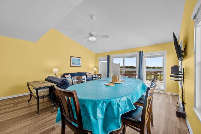 Dining Area - Outstanding Water Views