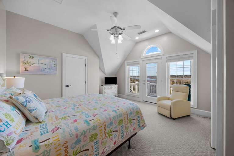 2nd Master Suite on the Third Level - King Bed