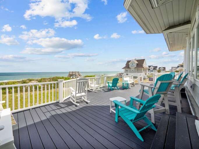 Upper Oceanfront Deck