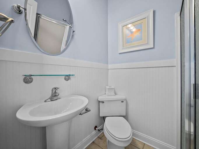 Private Bath for Bedroom 4