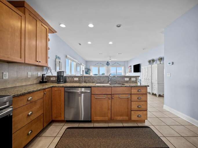 Kitchen - Great Ocean View