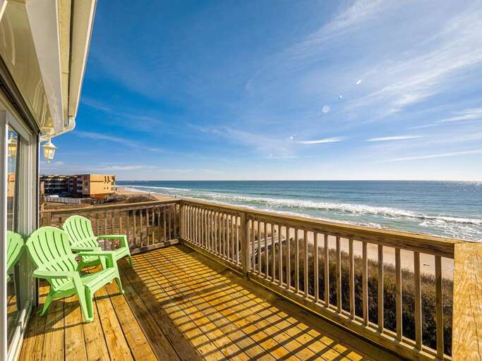 Top Floor - Master Suite - Private Deck