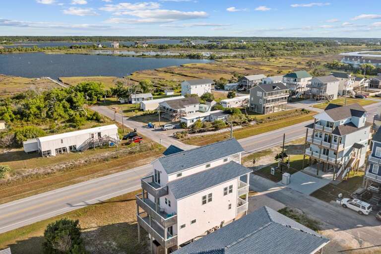 Finnegan's Lookout with Sound Views