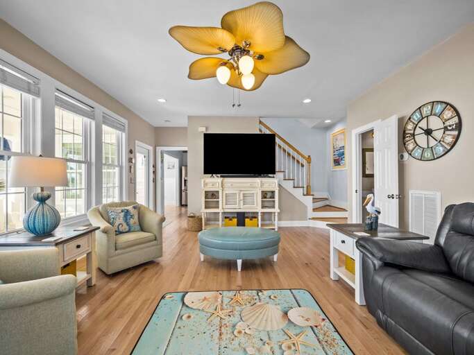 Main Living Area - Expansive Views