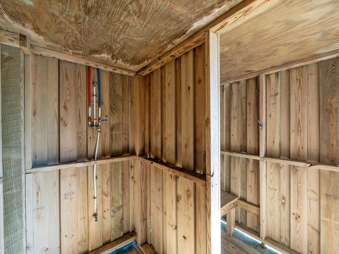 Enclosed Outdoor Shower