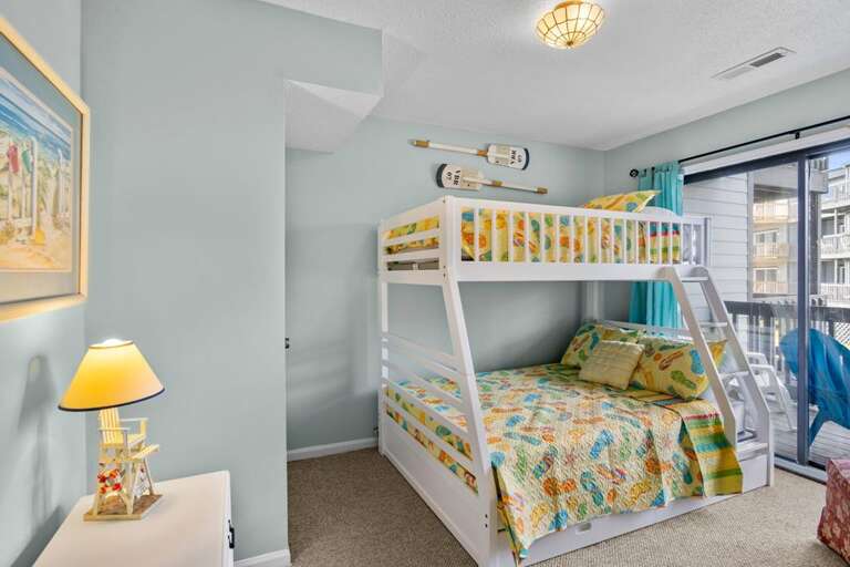 Bedroom 3 - Pyramid Bunk