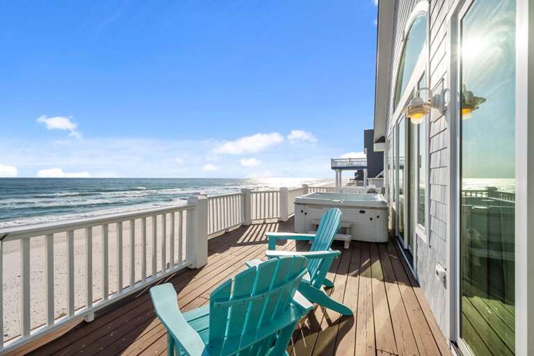 Top Level Deck - Oceanside - Hot Tub