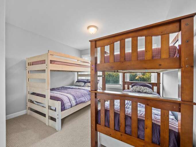 Bedroom 5 - Bunk Room - Full over Double and Twin Over Twin