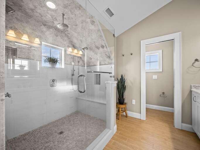 Glass Enclosed Shower - Multiple Shower Heads
