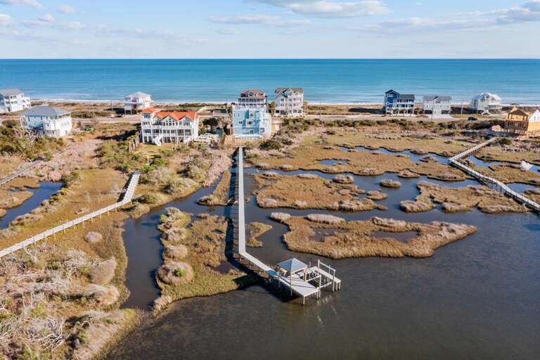 Private Dock - Fish Cleaning Station - Seating Area