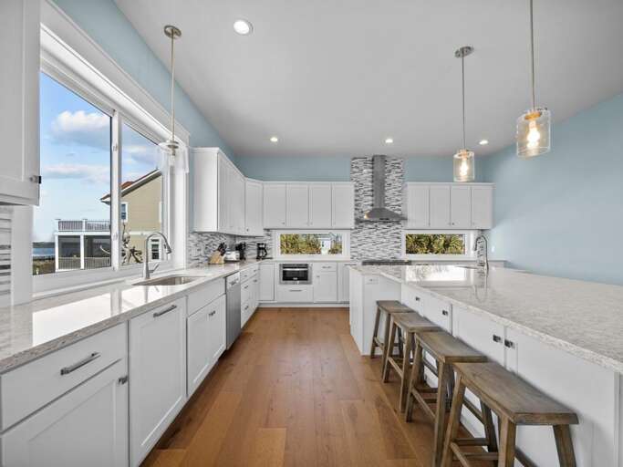 Expansive Water Views