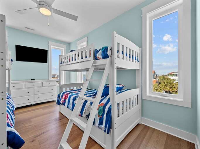 Bunk Room - Sleeps 6