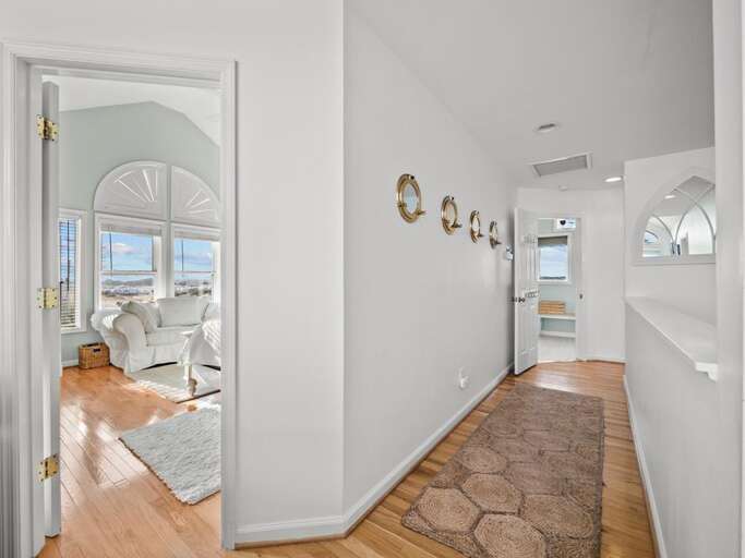 Upstairs Hallway to Bedrooms