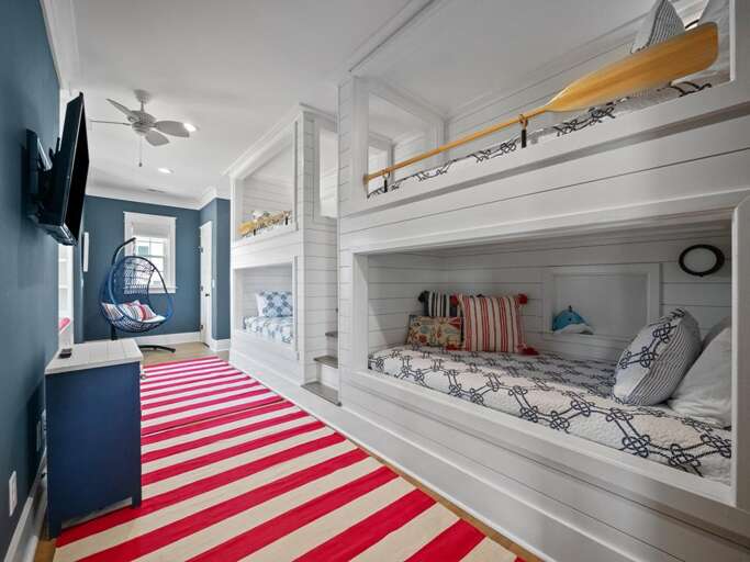Bedroom 4 - Bunk Room - 4 Twin Bunks