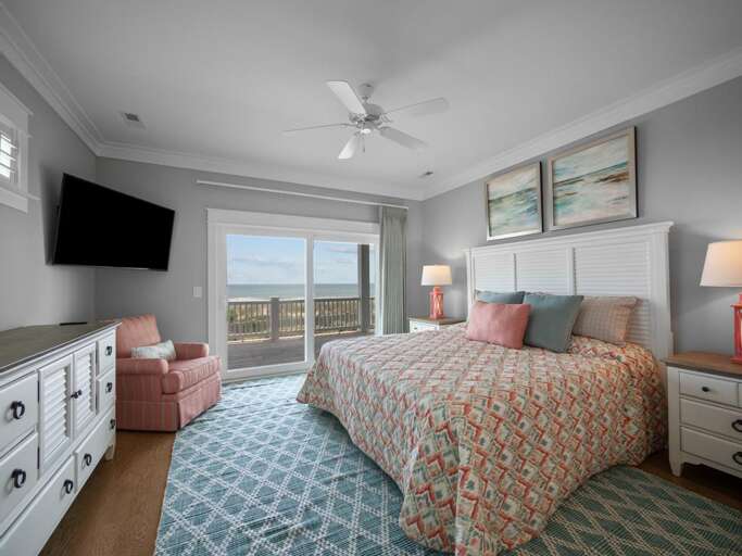 Master Bedroom 3 - North Facing - King