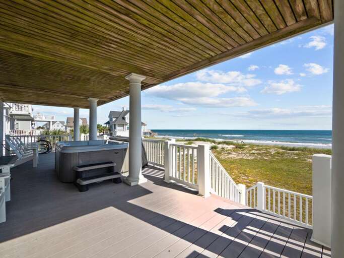 Hot Tub - Covered Porch - Level 1