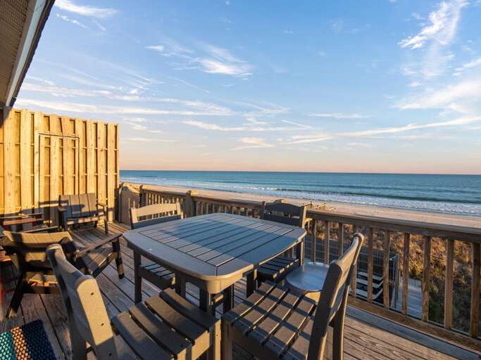 Outdoor Dining Space