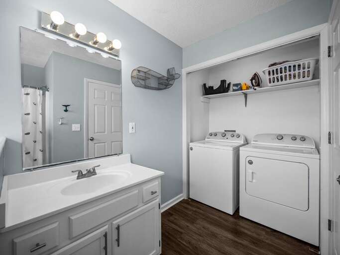 1st Level Bath with Attached Full Laundry