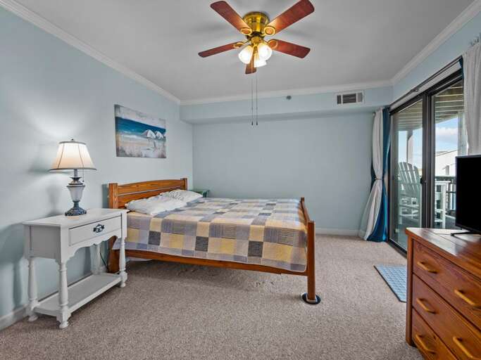 Master Bedroom - Balcony Access