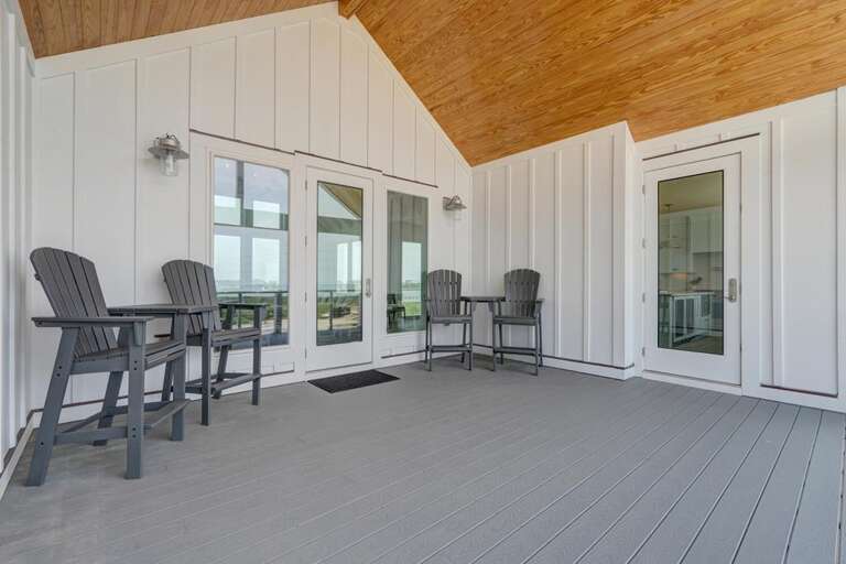 Top Level Oceanside Porch