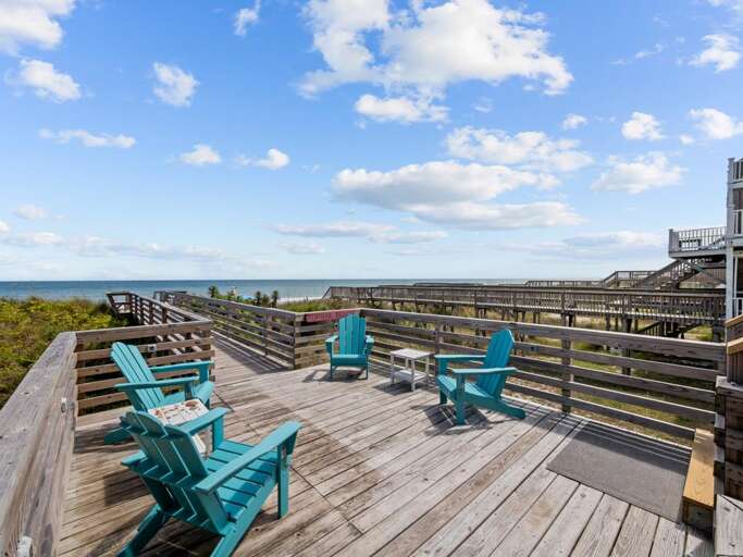 Oceanfront Seating Area