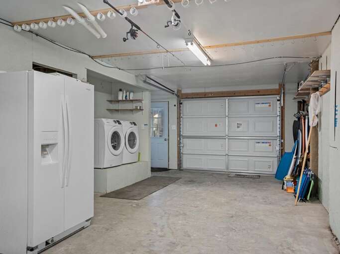 Garage Area - Washer and Dryer