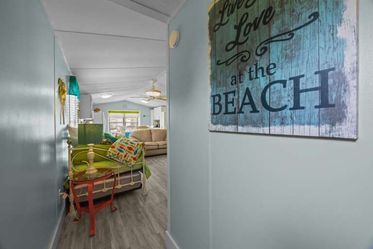 Living Room - Day Bed with Twin Trundle