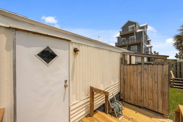 Outdoor Enclosed Shower