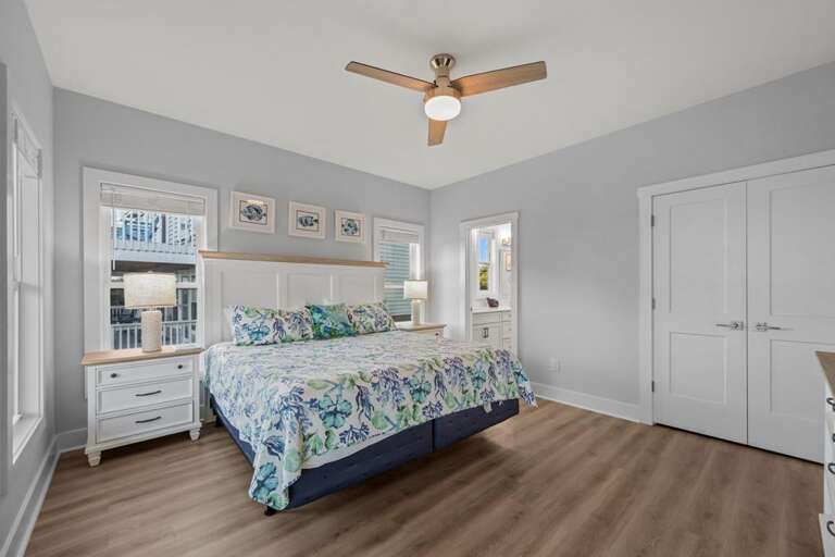 1st Level - King - Oceanfront - Southside