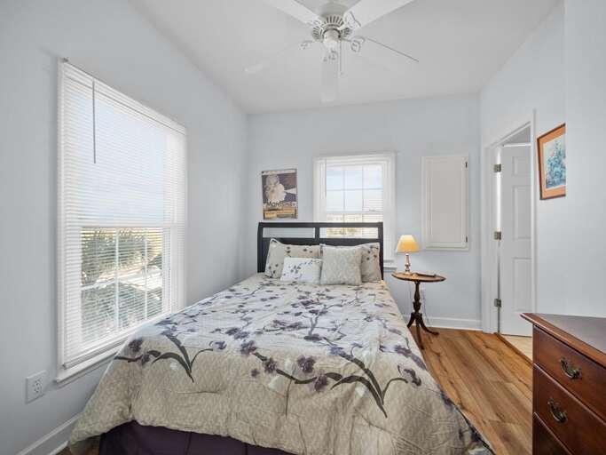 1st Level Queen Bedroom with Full Bath