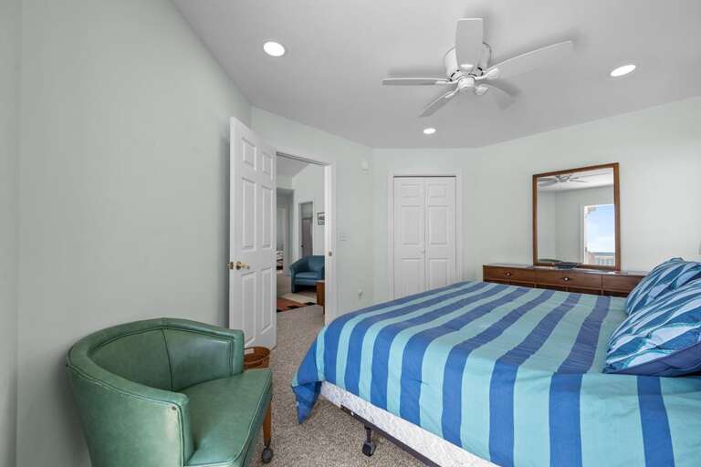 Upper Level King - Bedroom 3