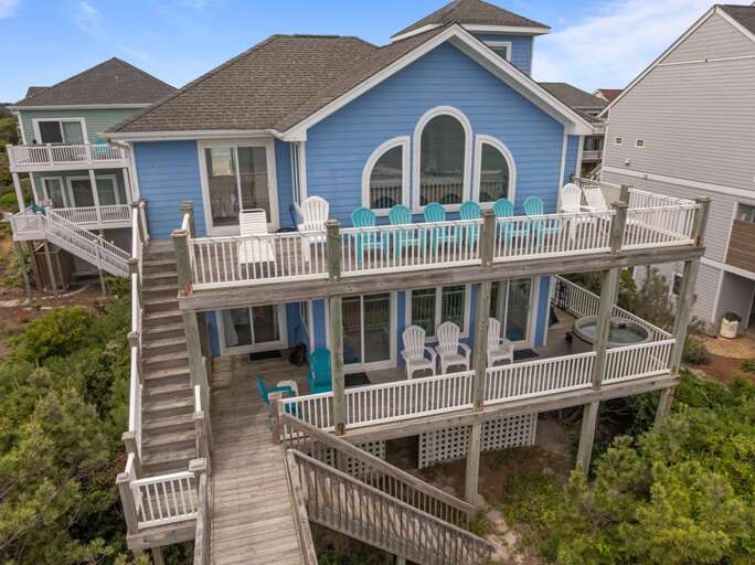 Oceanside - Lots of Deck Space