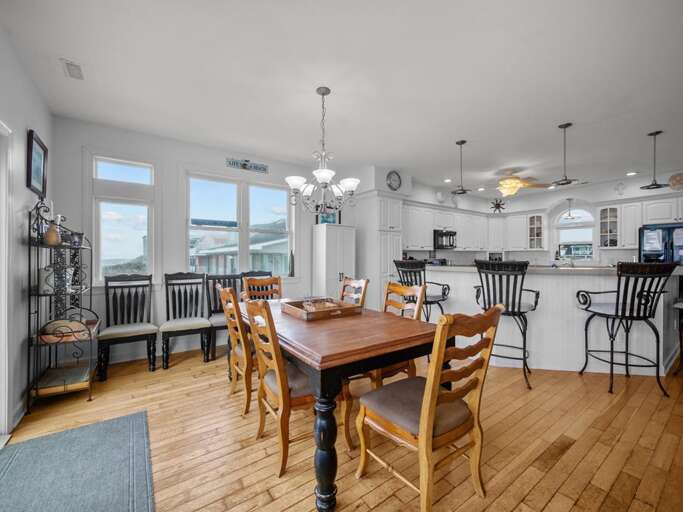 Dining and Extra Bar Seating