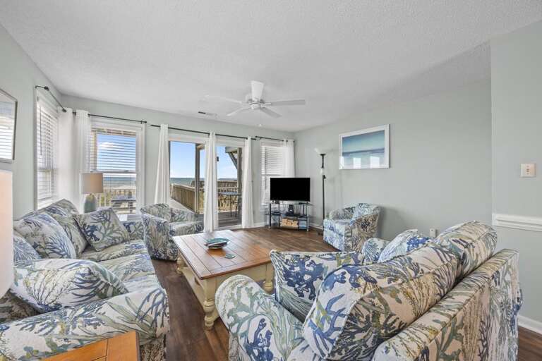 Lots of Comfortable Seating