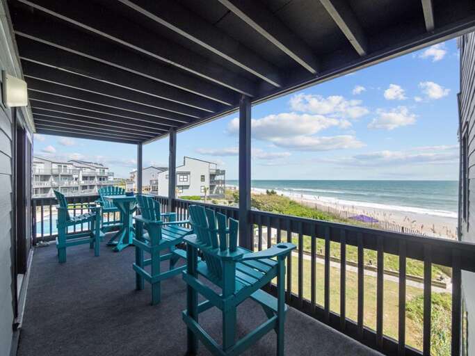 Excellent Ocean and Poolside Views
